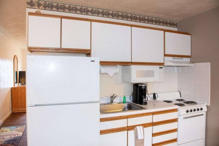 Affordable Suites Statesville — photo 4