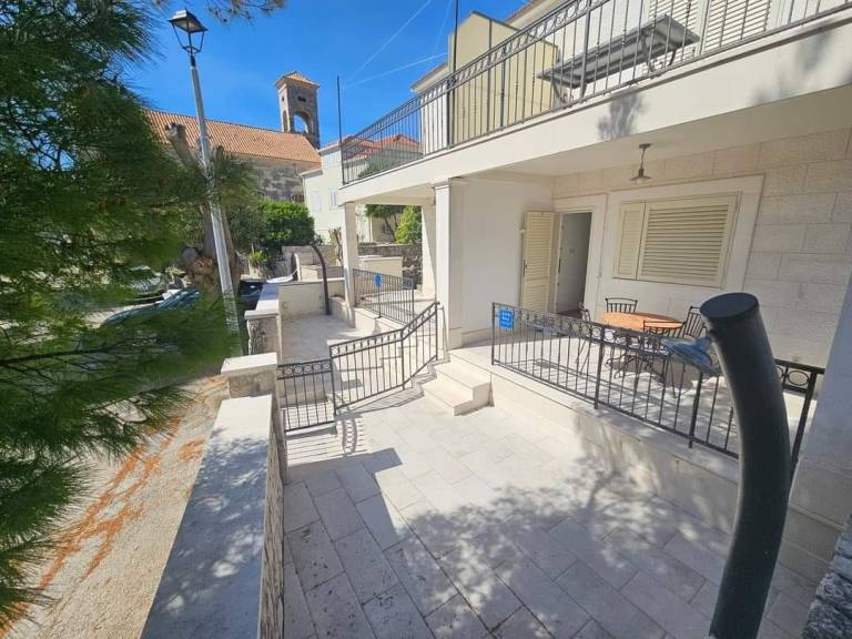 Fully equipped charming apartment with terrace & BBQ | Sea view | Dogs allowed — photo 5
