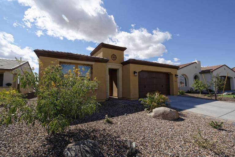 House Encanterra