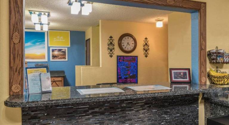 Days Inn by Wyndham Tucumcari — photo 5