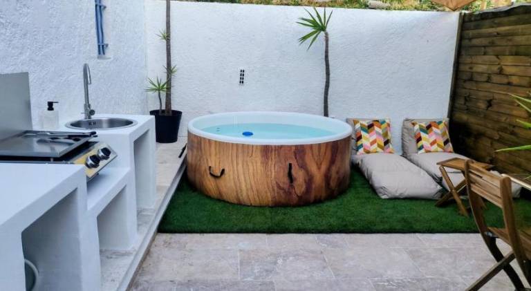 Wonderful house with pool | Pet-friendly in Gemenos