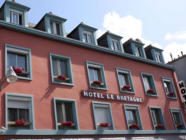 Le Bretagne - Hotel in Douarnenez