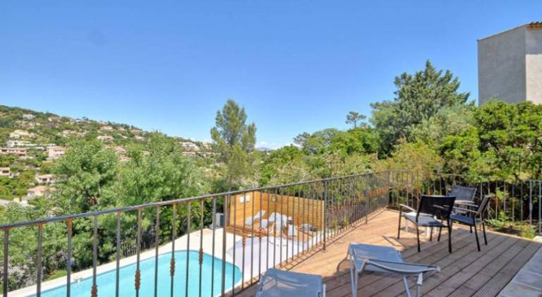 Villa with garden, patio & BBQ | Suitable for remote work — photo 5