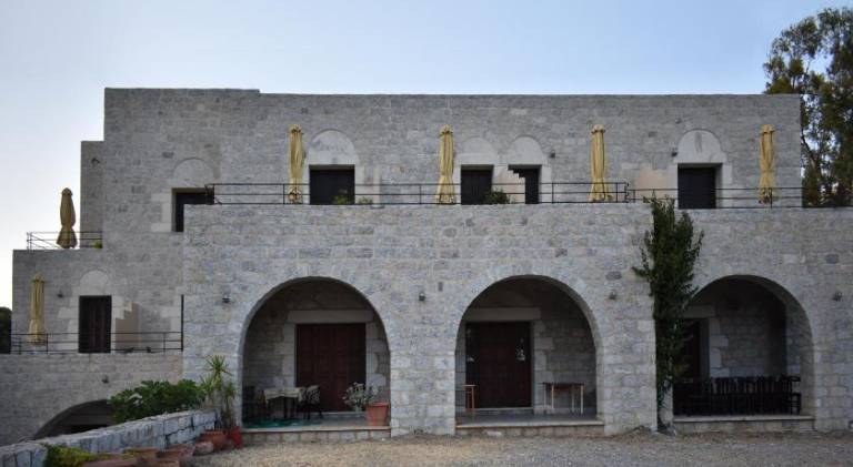 Akroyiali Apartments in East Mani