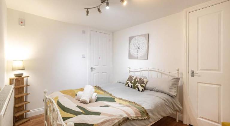 Vacation home with 3 rooms for 6 persons in Swindon