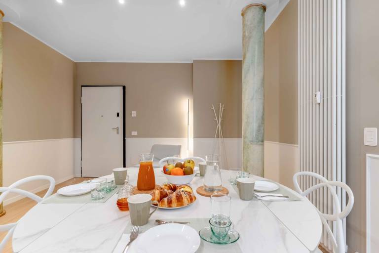 Holiday apartment | Near Milano Centrale railway station | City view — photo 3