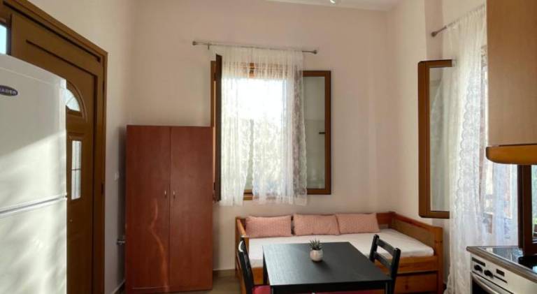 Apartment with 1 room for 5 persons — photo 4