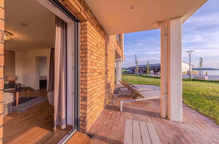 5-Sterne-Ferienapartment "Am Lütten Meer" in der Hafenresidenz Waren — photo 4