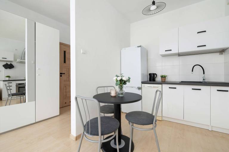 Family-oriented beautiful studio with fast internet | Dogs allowed — photo 3