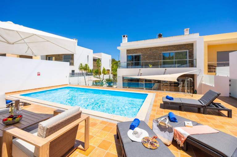 Ferienhaus in Estoi für max. 8 Gäste