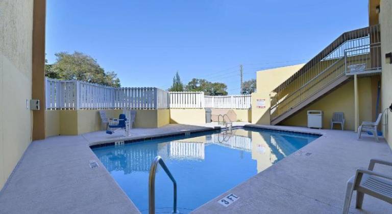 Travel Inn Winter Haven — photo 4