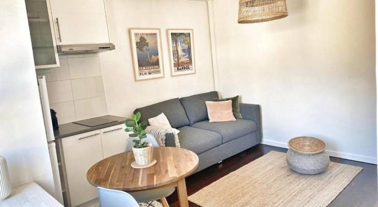 Rental apartment for 4 persons in Meyreuil