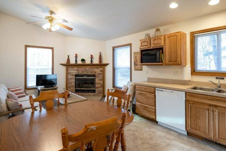 Cabin  Saugatuck