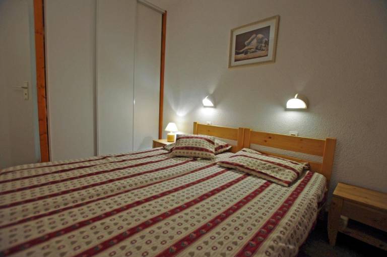 20m from resort center, 2nd floor, view lake, balcony, tv, ski locker, 53m², Tignes — photo 4