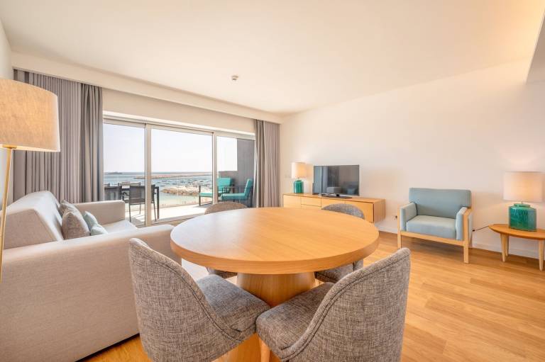 Ferienwohnung direkt am Wasser in Sesimbra, Atlantikküste f&uuml;r max. 2 Personen