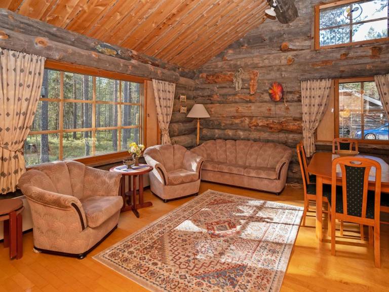 Pleasant vacation home with sauna & patio | Dogs allowed — photo 4