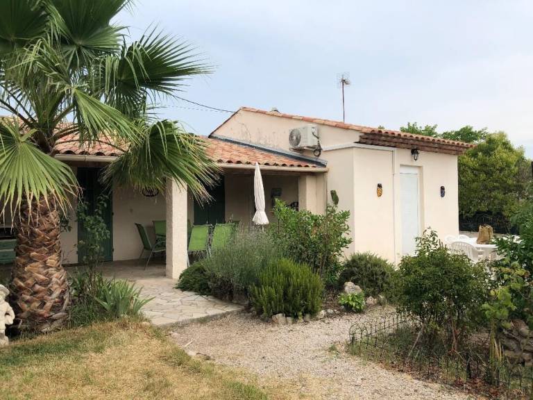 Stuga Puget-sur-Argens