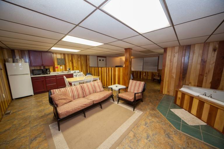 Motel Jones Mills