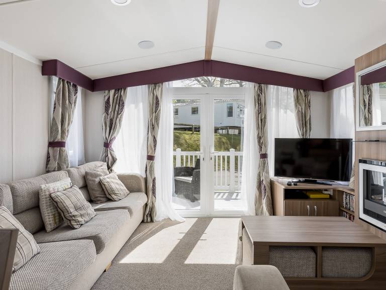 Family-oriented nice cottage | River view | Next to the beach | Pets are welcome — photo 2