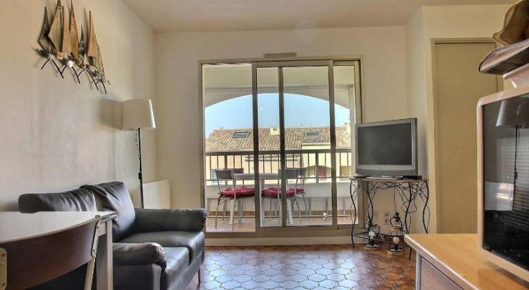 Charming rental apartment | Next to the beach | Dogs allowed in La Seyne-sur-Mer