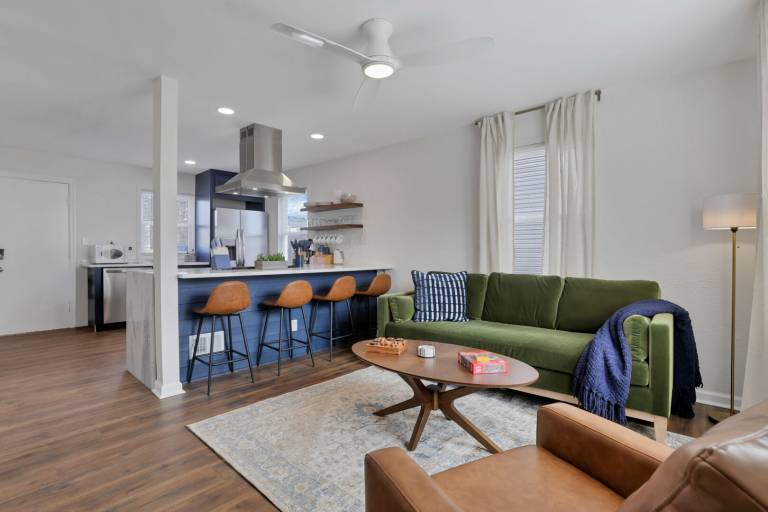 Rental apartment with yard in Franklin, OH