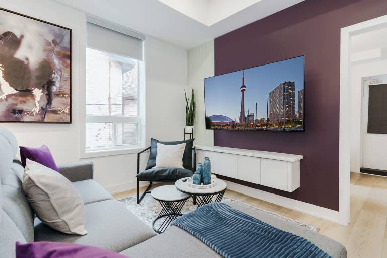 Your Stylish Downtown Toronto Stay—Prime Location