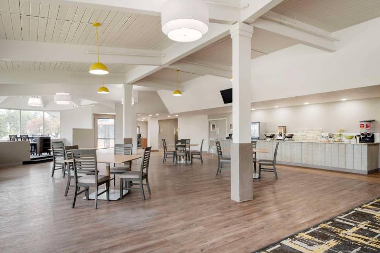 Quality Inn Idaho Falls — photo 3