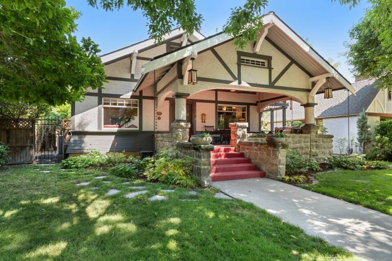 Historic Bungalow on 17th