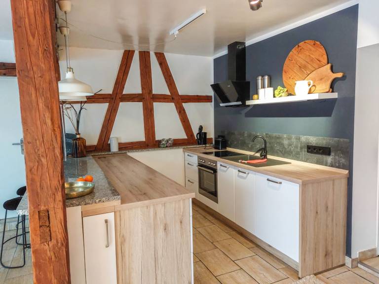 Holiday apartment with garden, barbecue & patio — photo 3