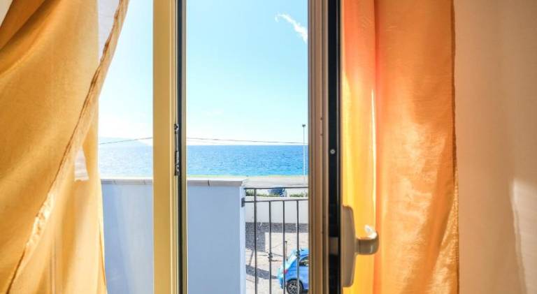 Rental apartment with 3 rooms for 5 persons — photo 3