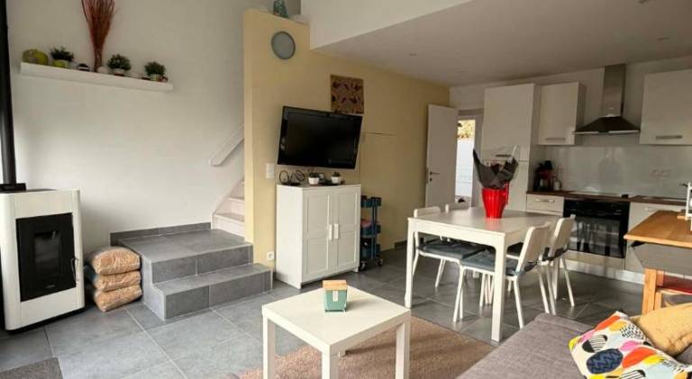 Holiday apartment with 2 rooms for 5 persons — photo 2