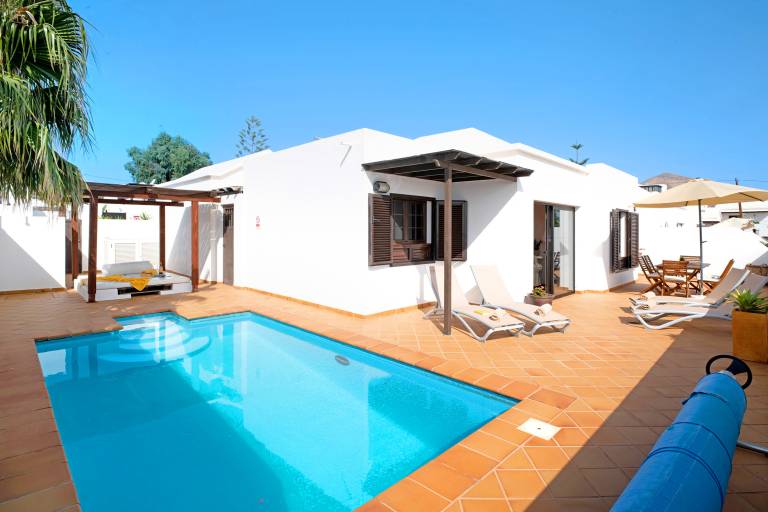 Villa  Tías