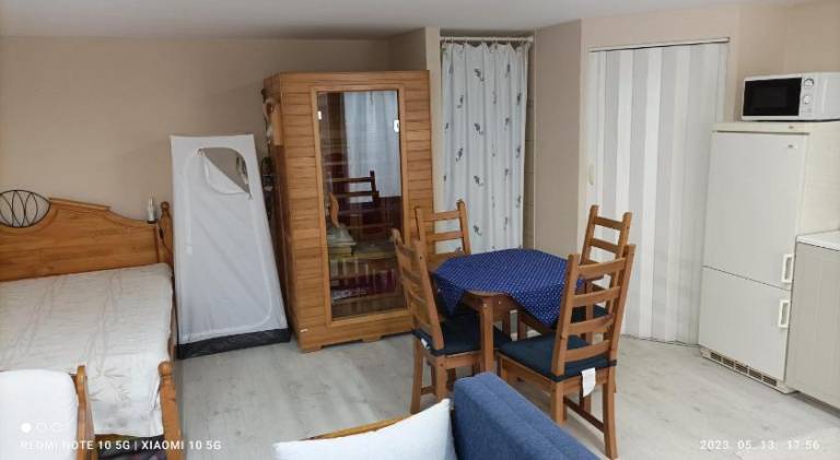 Lovely rental apartment with terrace, sauna & yard | Perfect for remote work | Pets allowed — photo 3
