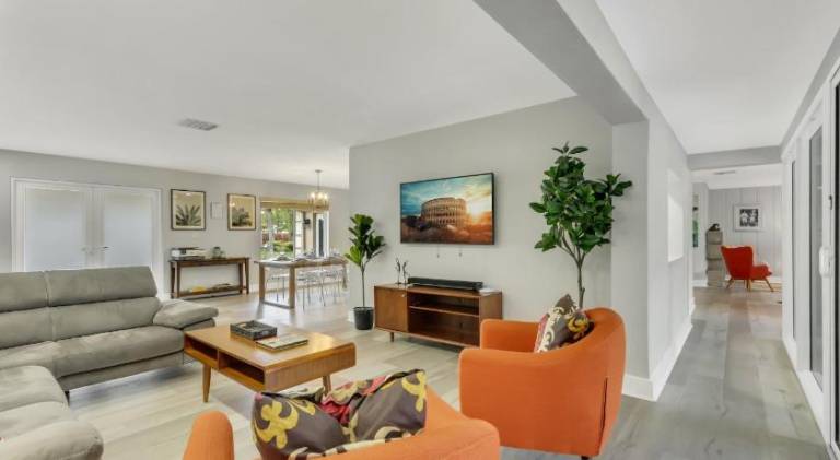 House with pool | Pet-friendly — photo 4