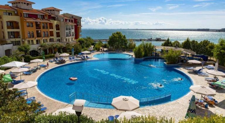 Sea View Holiday mit Bootstisch-Почивка с изглед към морето и маса за лодка — photo 2