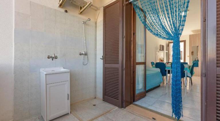 Rental apartment with 2 rooms for 6 persons — photo 2