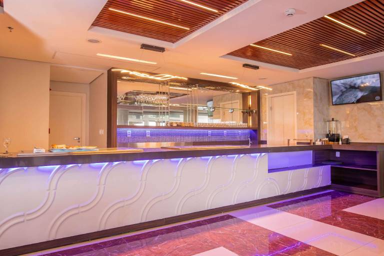 Ramada by Wyndham Manaus Torres Center — photo 3