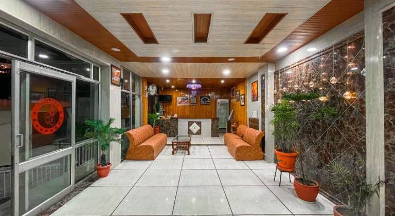 OYO 4629 Hotel Fontana — photo 4