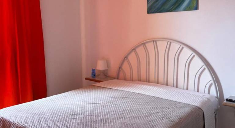 Wonderful rental apartment with private pool, barbecue & terrace | Pet-friendly — photo 2