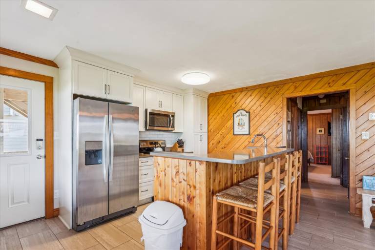 DUCK HOUSE - OCEANFRONT! New for 2025! — photo 4