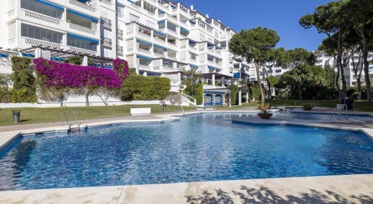 Holiday apartment with 2 rooms for 4 persons — photo 2
