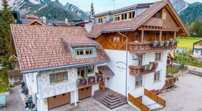 Lovely apartment with terrace, barbecue & yard | Ski nearby | Suitable for remote work | Dogs allowed in Marebbe