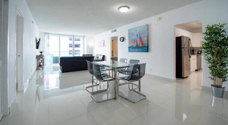 Rental apartment with pool — photo 5
