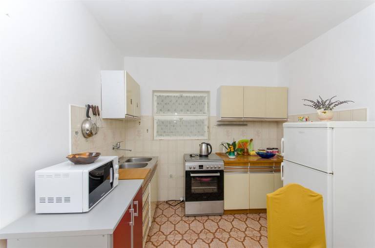 Fully equipped holiday apartment with BBQ & terrace | Garden view | Close to the beach | Pets allowed — photo 5