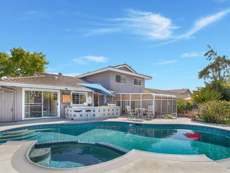 House  Laguna Hills