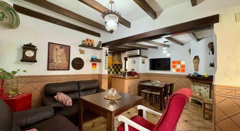 Vacation home with yard, barbeque & patio | Perfect for remote work — photo 3