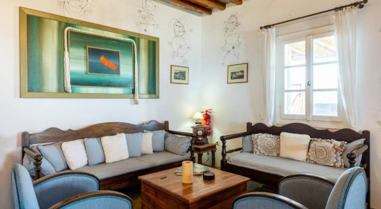 Serviced apartment with yard, pool & terrace | Dogs allowed — photo 4