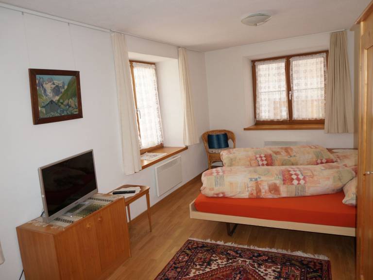 Holiday apartment with patio — photo 2