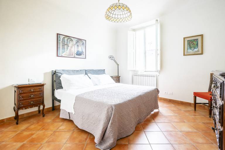 Holiday apartment | Close to Ponte Vecchio | City view — photo 5
