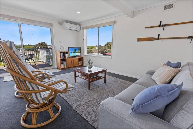 House  Raymond Island